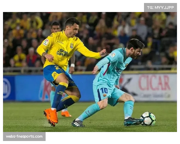 -意甲升班马集体表现亮眼,萨索洛、科莫、克雷莫内司积分紧咬-